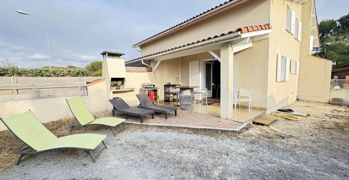 Maison avec terrasse et parking à deux pas des dunes et plages 4 pers