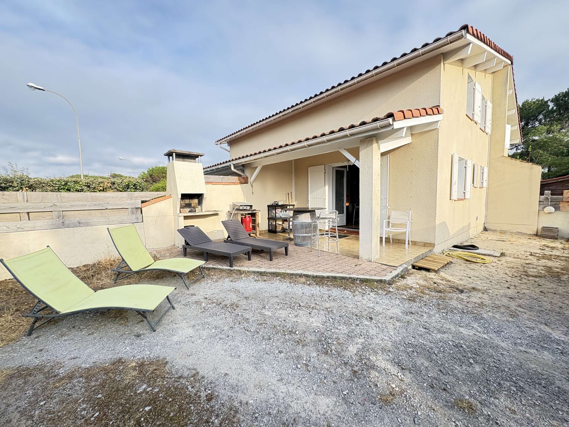 Maison avec terrasse et parking à deux pas des dunes et plages 4 pers